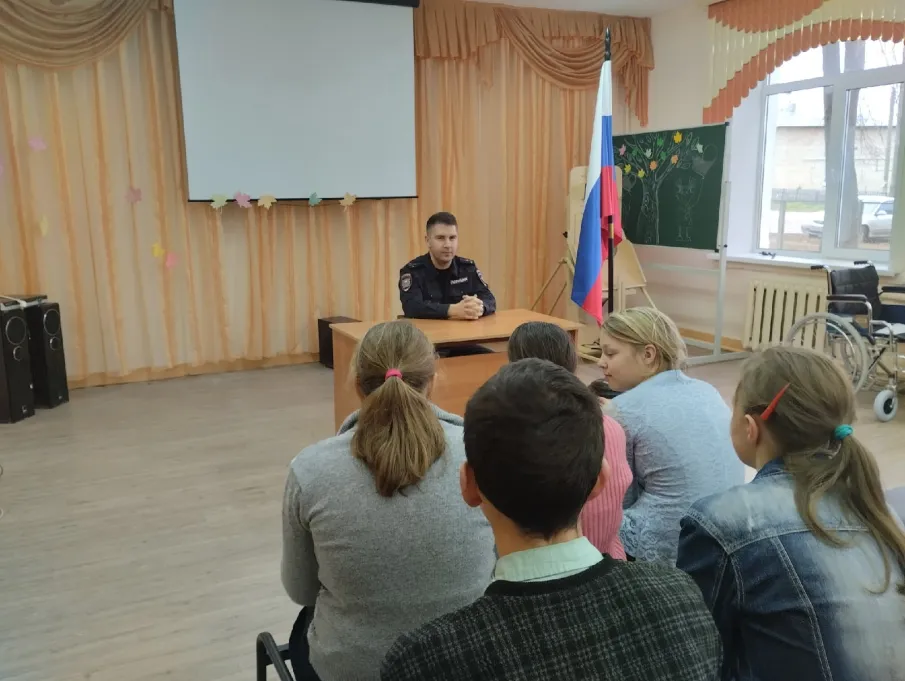 25 октября 2022 года в ГКОУ «Вачская коррекционная школа – интернат» прошло мероприятие по предотвращению правонарушений несовершеннолетними.