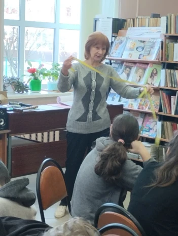 9 декабря 2022 года на базе Вачской районной библиотеки для учащихся ГКОУ «Вачская коррекционная школа – интернат» проведено профориентационное мероприятие «Лабиринт профессий».